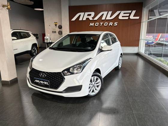 HYUNDAI HB20 1.6 COMFORT PLUS 16V FLEX 4P AUTOMÁTICO